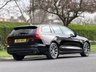 USED 2021 21 VOLVO V60 2.0 B3 MHEV Momentum Estate 5dr Petrol Hybrid Auto Euro 6 (s/s) (163 ps) 