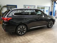 USED 2017 67 MITSUBISHI OUTLANDER 2.0h 12kWh 4hs SUV 5dr Petrol Plug-in Hybrid CVT 4WD Euro 6 (s/s) (200 ps) SUNROOF SAT NAV CAMERA LEATHER HEATED SEATS PARKING SENSORS 2 OWNERS 7 SERVICES TO 62K MILES SEPT 2025