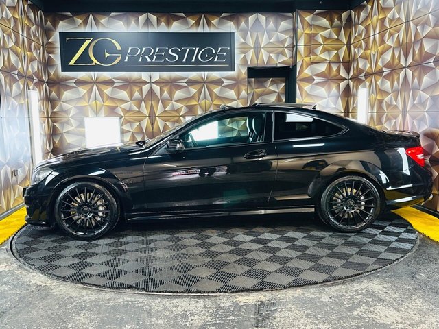2013 Mercedes-Benz C CLASS 6.3 C63 V8 AMG Edition 125 SpdS MCT Euro 5 2dr - Photo 11