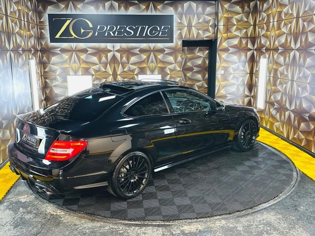 2013 Mercedes-Benz C CLASS 6.3 C63 V8 AMG Edition 125 SpdS MCT Euro 5 2dr - Photo 7