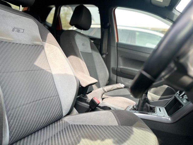 2019 VOLKSWAGEN POLO - Photo 9