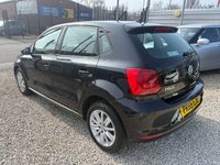 USED 2015 65 VOLKSWAGEN POLO 1.4 TDI BlueMotion Tech SE Hatchback 5dr Diesel Manual Euro 6 (s/s) (75 ps) DIESEL. SAT NAV. REVERSE CAMERAS