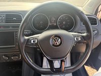 USED 2015 65 VOLKSWAGEN POLO 1.4 TDI BlueMotion Tech SE Hatchback 5dr Diesel Manual Euro 6 (s/s) (75 ps) DIESEL. SAT NAV. REVERSE CAMERAS