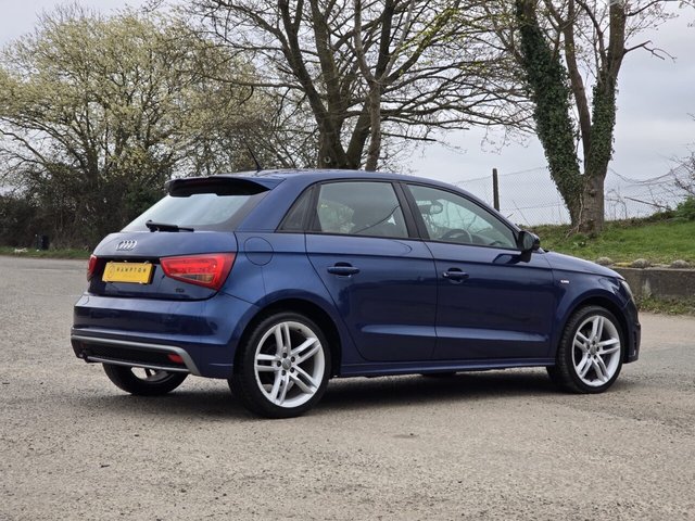 2013 AUDI A1 - Photo 7