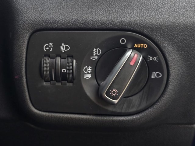 2013 AUDI A1 - Photo 9