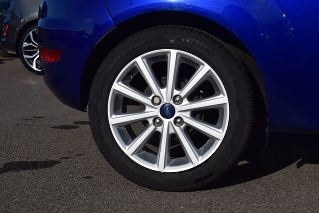 2017 FORD FIESTA - Photo 10