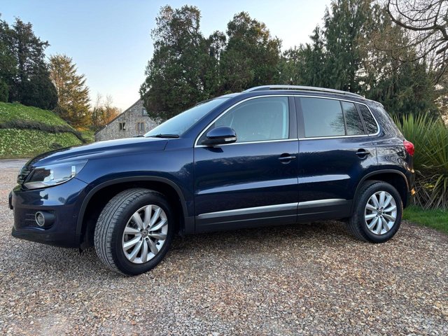 2016 VOLKSWAGEN TIGUAN 2.0 TDI BlueMotion Tech Match SUV 5dr Diesel Manual 4WD Euro 6 (s/s) (150 ps) - Photo 8