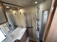 USED 2021 21 MCLOUIS FUSION 331 4 BERTH & 4 TRAVEL SEATS LUXURY MOTORHOME  9 SPEED AUTOMATIC -FIXED BED