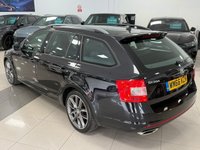 USED 2017 66 SKODA OCTAVIA 2.0 TDI vRS Estate 5dr Diesel Manual Euro 6 (s/s) (SNav) (184 ps) 1 FORMER KEEPER - 8 SERVICES
