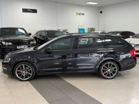 USED 2017 66 SKODA OCTAVIA 2.0 TDI vRS Estate 5dr Diesel Manual Euro 6 (s/s) (SNav) (184 ps) 1 FORMER KEEPER - 8 SERVICES