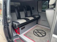 USED 2017 17 VOLKSWAGEN TRANSPORTER T6 2.0 BITDI 204PS 7 SPEED DSG AUTOMATIC SWB CAMPER VAN  CAMPER VAN * AUTOMATIC * ROCK N ROLL BED * LED HEADLAMPS * GREAT SPEC