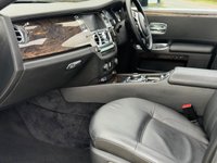 USED 2014 14 ROLLS-ROYCE GHOST 6.6 V12 Auto Euro 5 4dr Full Service History/Pan-Roof
