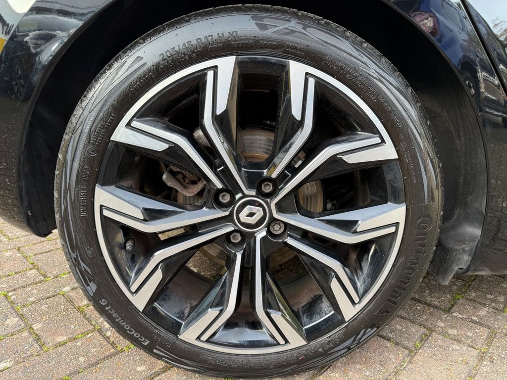 USED 2023 23 RENAULT CLIO 1.6 E-TECH Techno Hatchback 5dr Petrol Hybrid Auto Euro 6 (s/s) (145 ps) ABSOLUTELY STUNNING THROUGHOUT