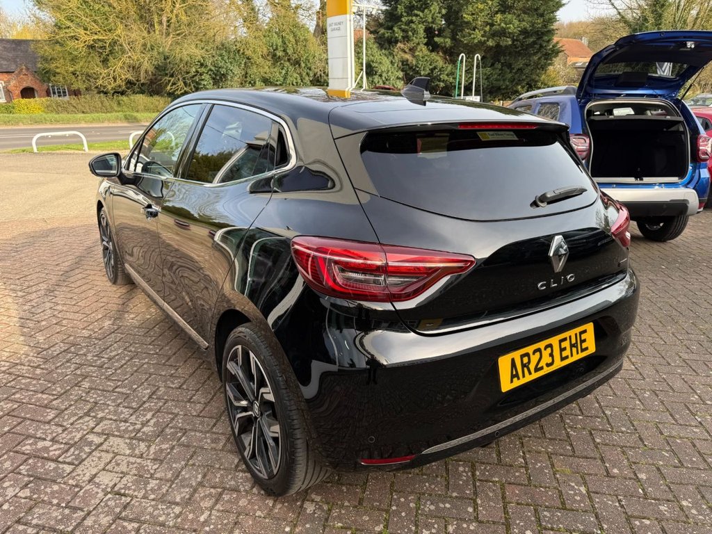 USED 2023 23 RENAULT CLIO 1.6 E-TECH Techno Hatchback 5dr Petrol Hybrid Auto Euro 6 (s/s) (145 ps) ABSOLUTELY STUNNING THROUGHOUT