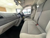 USED 2010 60 VOLKSWAGEN TRANSPORTER SHUTTLE 2.0 TD T30 SE Minibus 4dr Diesel DSG L1 H1 (211 g/km, 138 bhp) 