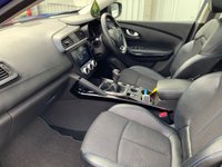 USED 2020 69 RENAULT KADJAR 1.3 TCe S Edition SUV 5dr Petrol Manual Euro 6 (s/s) (140 ps) SatNav |  Rev Camera |Great MPG