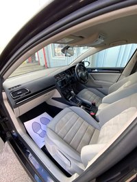 USED 2016 16 VOLKSWAGEN GOLF 2.0 TDI BlueMotion Tech GT Estate 5dr Diesel DSG Euro 6 (s/s) (150 ps) automatic gearbox