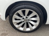 USED 2017 67 VOLKSWAGEN SCIROCCO 2.0 TSI GT Hatchback 3dr Petrol DSG Euro 6 (s/s) (180 ps) AUTO -- FULL SERVICE HISTORY -- SAT NAV -- FRONT/REAR PARKING SENSORS