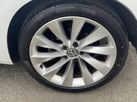 USED 2017 67 VOLKSWAGEN SCIROCCO 2.0 TSI GT Hatchback 3dr Petrol DSG Euro 6 (s/s) (180 ps) AUTO -- FULL SERVICE HISTORY -- SAT NAV -- FRONT/REAR PARKING SENSORS