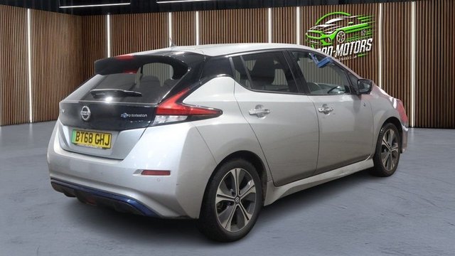 2018 NISSAN LEAF - Photo 7