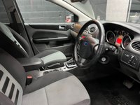 USED 2010 10 FORD FOCUS 1.6 Zetec Hatchback 5dr Petrol Automatic (184 g/km, 99 bhp) 