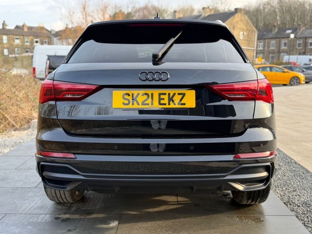 2021 AUDI Q3 - Photo 3