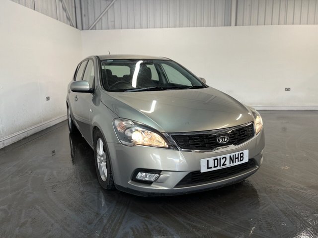 2012 CEED 1.6 CRDI ECODYNAMICS 2 HATCHBACK 5DR DIESEL MANUAL EURO 5 S S... photo
