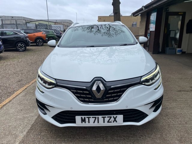 2022 RENAULT MEGANE - Photo 2