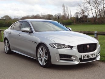 2016 JAGUAR XE