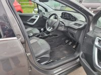 USED 2019 69 PEUGEOT 2008 1.2 PureTech Allure Premium SUV 5dr Petrol Manual Euro 6 (s/s) (110 ps) Panoramic Sunroof, reversing camera