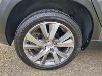 USED 2019 69 PEUGEOT 2008 1.2 PureTech Allure Premium SUV 5dr Petrol Manual Euro 6 (s/s) (110 ps) Panoramic Sunroof, reversing camera