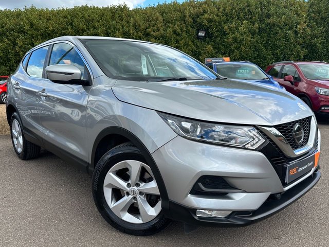 View our NISSAN QASHQAI