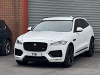 USED 2017 67 JAGUAR F-PACE 3.0 D300 V6 S SUV 5dr Diesel Auto AWD Euro 6 (s/s) (300 ps) WHITE+BLACKPACK+LOADED