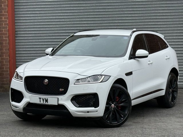 2017 JAGUAR F-PACE - Photo 2