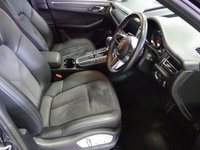 USED 2020 20 PORSCHE MACAN 2.0T SUV 5dr Petrol PDK 4WD Euro 6 (s/s) (245 ps) 