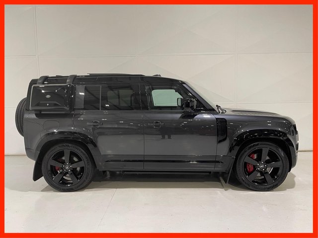 View our LAND ROVER DEFENDER 110