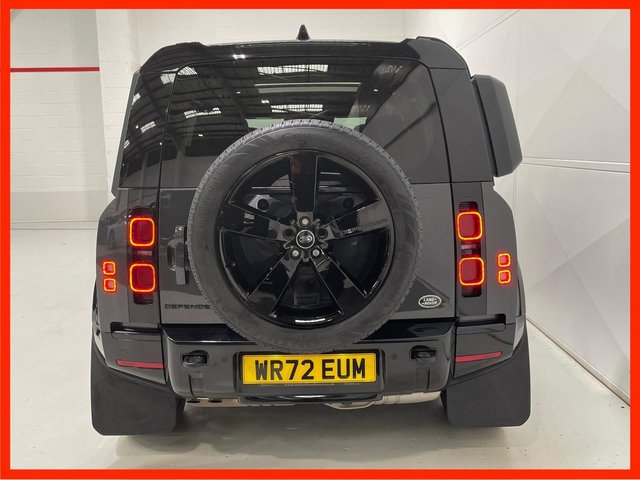 View our LAND ROVER DEFENDER 110