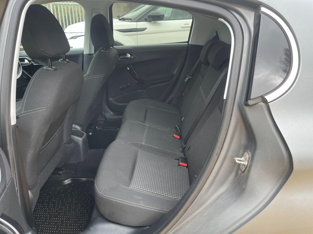 2016 PEUGEOT 208 - Photo 11