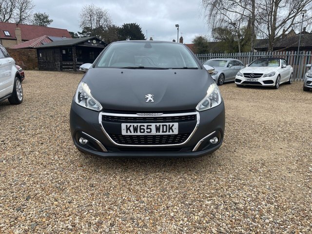 2016 PEUGEOT 208 - Photo 2