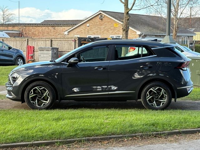 2022 KIA SPORTAGE - Photo 4