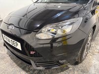USED 2014 14 FORD FOCUS 2.0T EcoBoost ST-3 Hatchback 5dr Petrol Manual Euro 5 (s/s) (250 ps) Air conditioning / Climate-Full leather Recaro-DAB Radio-Privacy-Park sensors-18