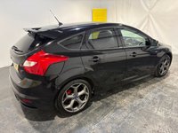 USED 2014 14 FORD FOCUS 2.0T EcoBoost ST-3 Hatchback 5dr Petrol Manual Euro 5 (s/s) (250 ps) Air conditioning / Climate-Full leather Recaro-DAB Radio-Privacy-Park sensors-18