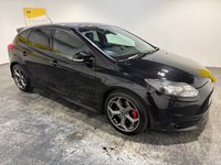 USED 2014 14 FORD FOCUS 2.0T EcoBoost ST-3 Hatchback 5dr Petrol Manual Euro 5 (s/s) (250 ps) Air conditioning / Climate-Full leather Recaro-DAB Radio-Privacy-Park sensors-18