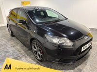 USED 2014 14 FORD FOCUS 2.0T EcoBoost ST-3 Hatchback 5dr Petrol Manual Euro 5 (s/s) (250 ps) Air conditioning / Climate-Full leather Recaro-DAB Radio-Privacy-Park sensors-18