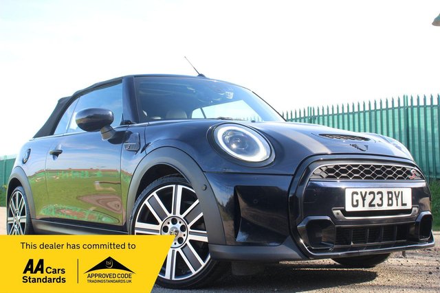 View our MINI CONVERTIBLE