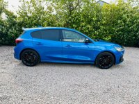 USED 2022 72 FORD FOCUS 1.0T EcoBoost MHEV ST-Line Vignale Hatchback 5dr Petrol Hybrid Manual Euro 6 (s/s) (155 ps) Award Winning Used Car Dealer Essex