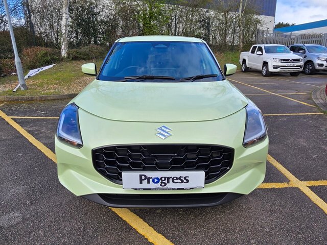 2025 SUZUKI SWIFT - Photo 5