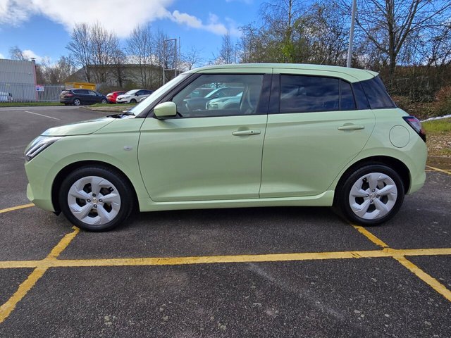 2025 SUZUKI SWIFT - Photo 7