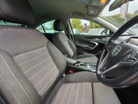 USED 2015 65 VAUXHALL INSIGNIA 2.0 CDTi SRi Nav Hatchback 5dr Diesel Auto Euro 5 (163 ps) Auto_Low Miles_2.0_UlezFree