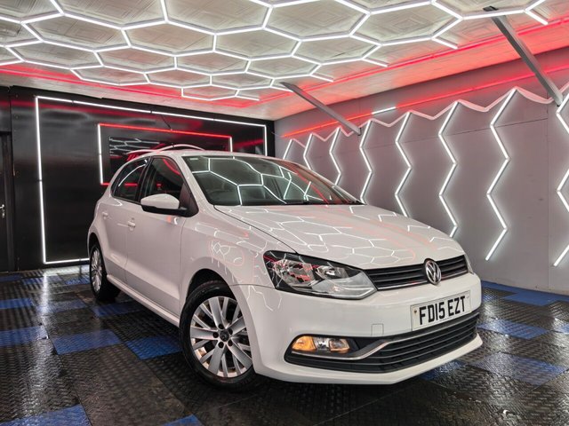 2015 VOLKSWAGEN POLO